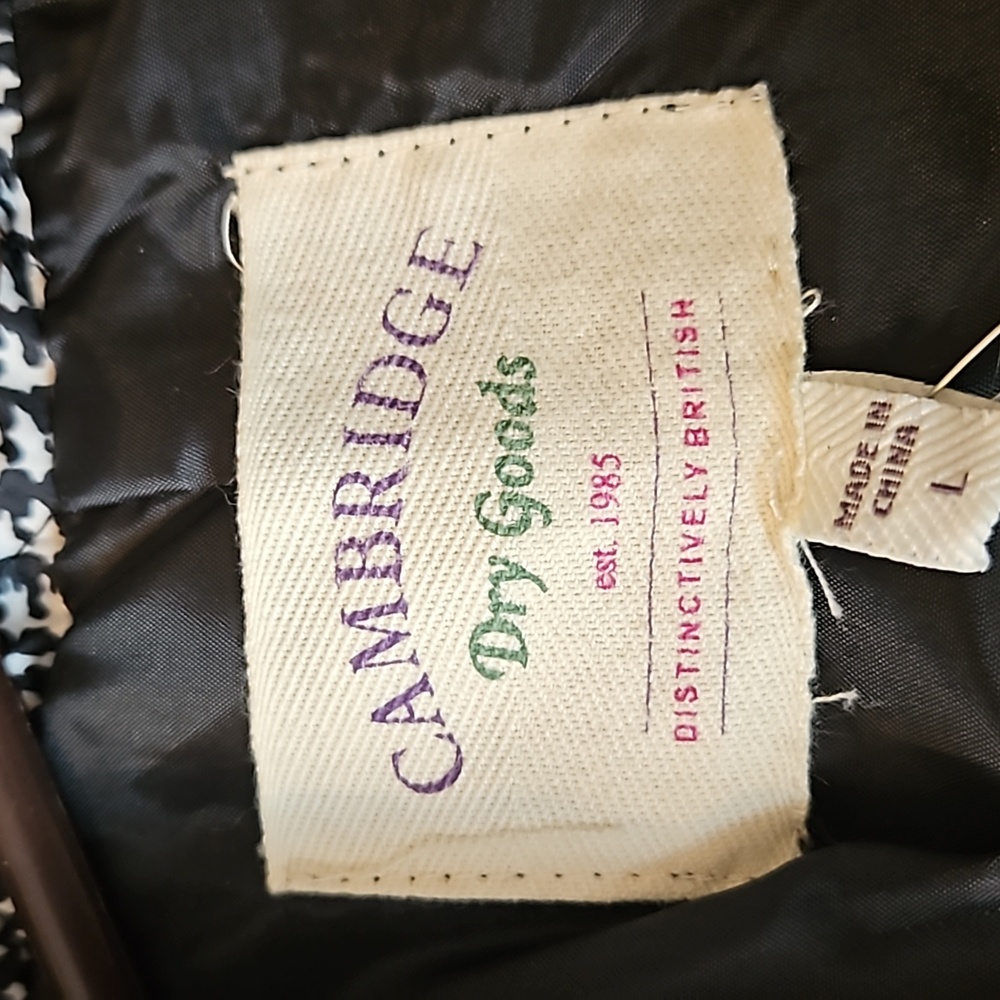 Cambridge Dry Goods Distinctively British Black & White Vest - Picture 6 of 11